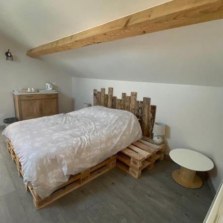 Chambre Privative Chez Toutoune Fontainebrux Luaran gambar