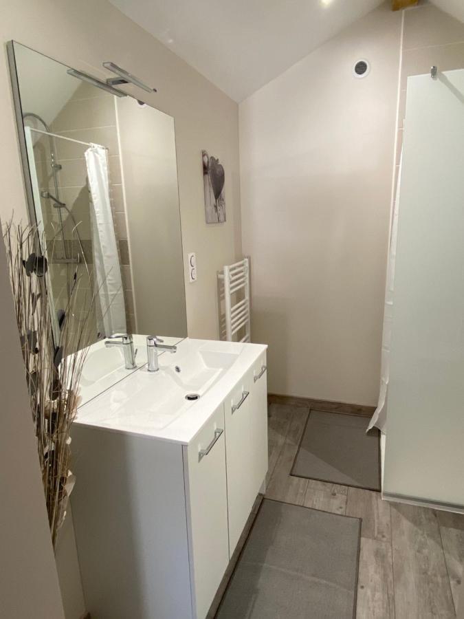 Chambre Privative Chez Toutoune Fontainebrux Luaran gambar